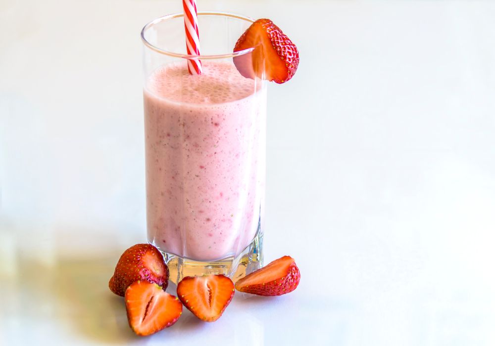 How To Nourish Your Body on GLP-1s: Protein, Collagen, and Glow Shakes - The Collagen Co.